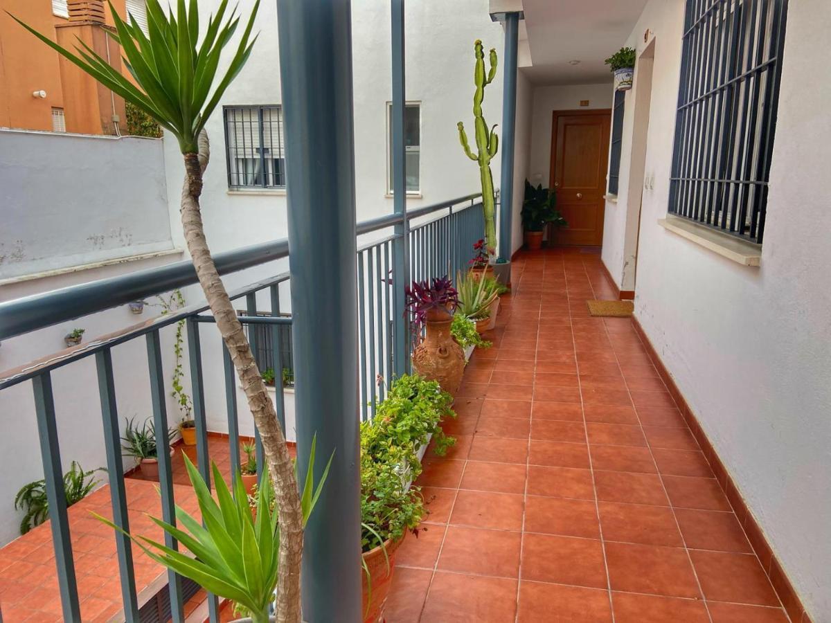 La Casa De Payan Con Parking Gratuito! Apartment กามาส ภายนอก รูปภาพ