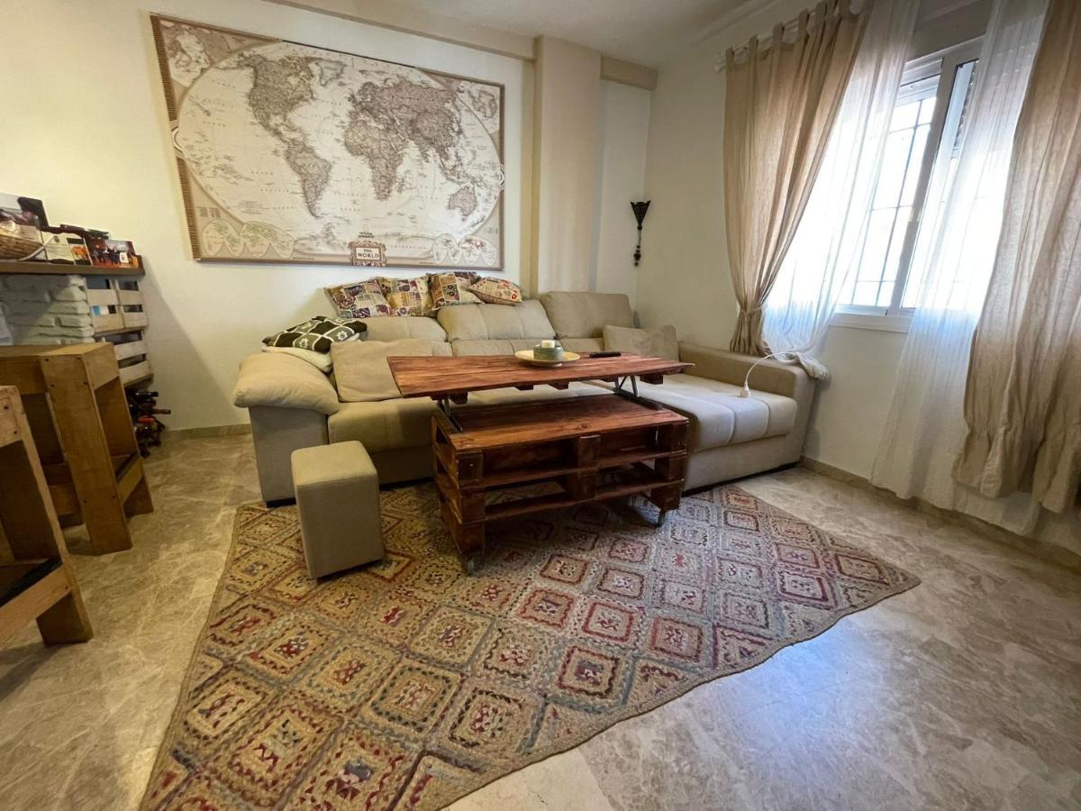 La Casa De Payan Con Parking Gratuito! Apartment กามาส ภายนอก รูปภาพ